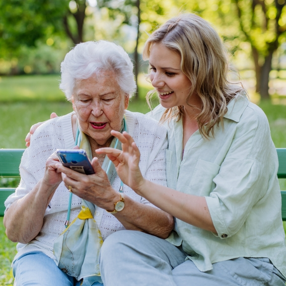 Portrait Support Handy